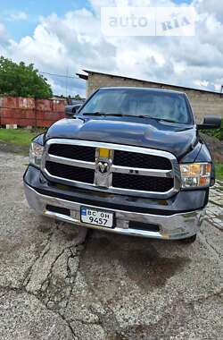 Dodge RAM 1500 2015