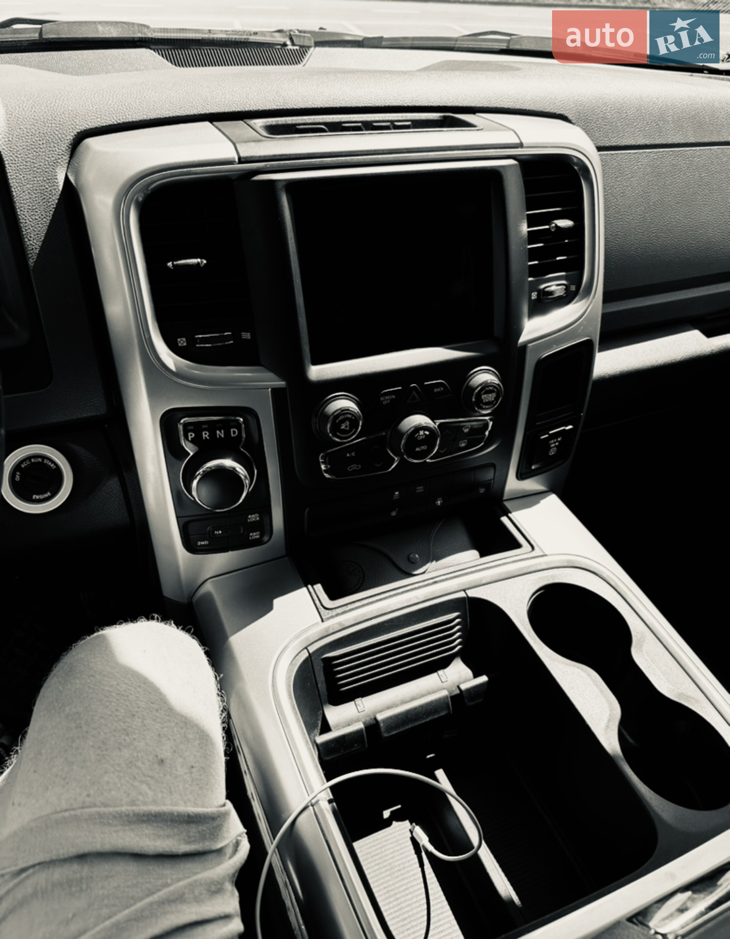 2018 Dodge RAM - мініатюра 32