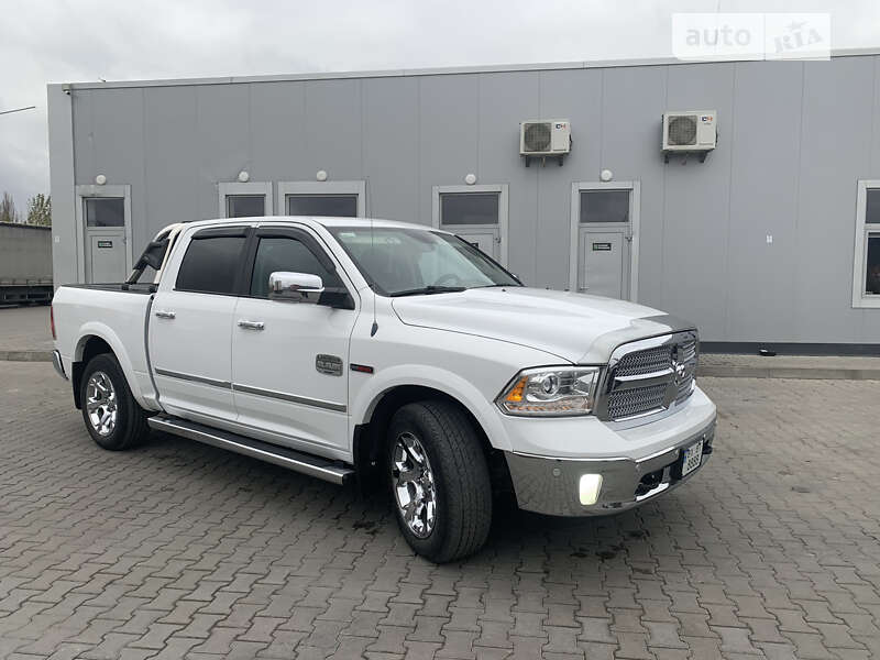 Пікап Dodge RAM 1500 2016 в Кам'янець-Подільському