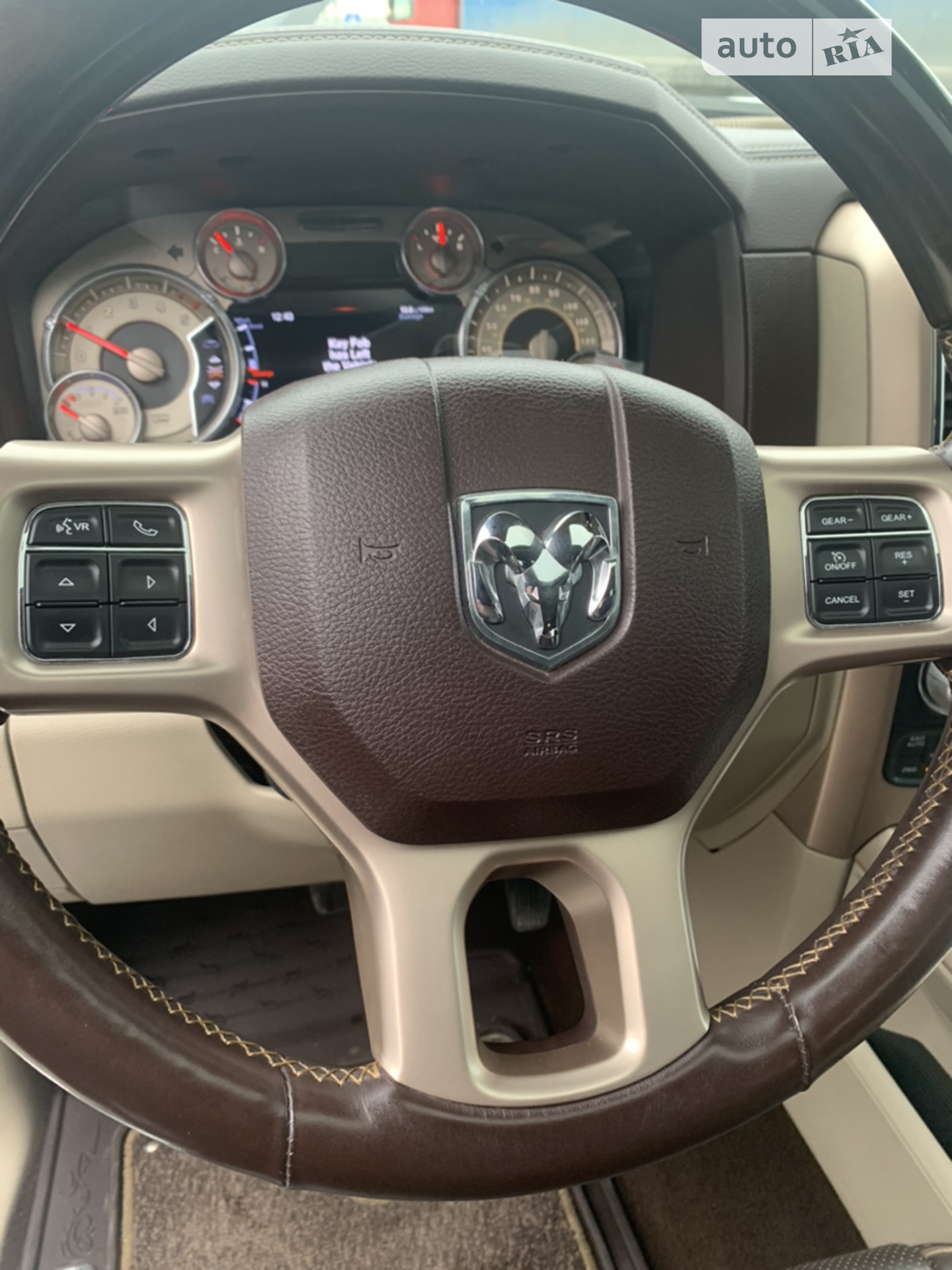 2016 Dodge RAM - мініатюра 28