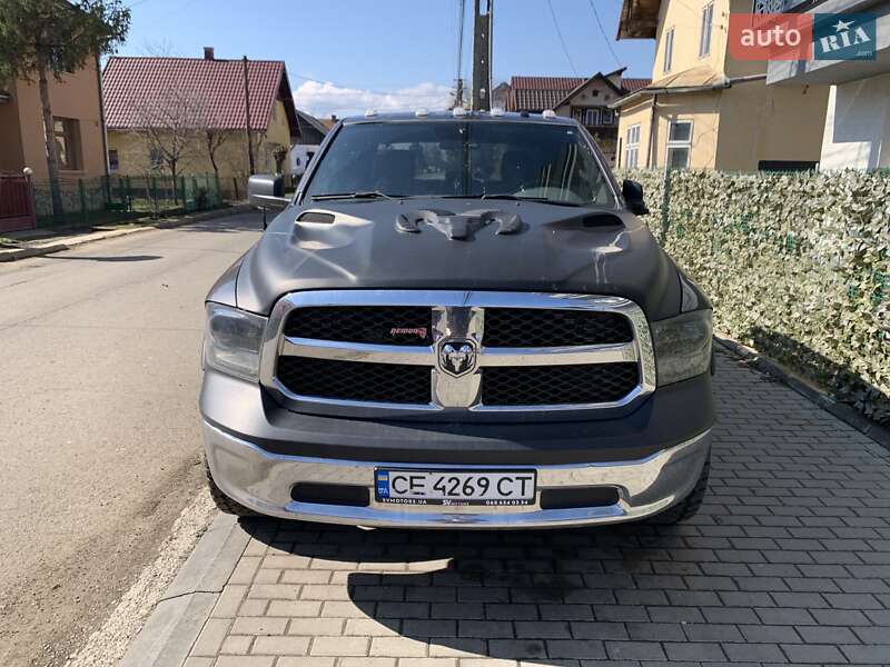 Dodge RAM 1500 2016