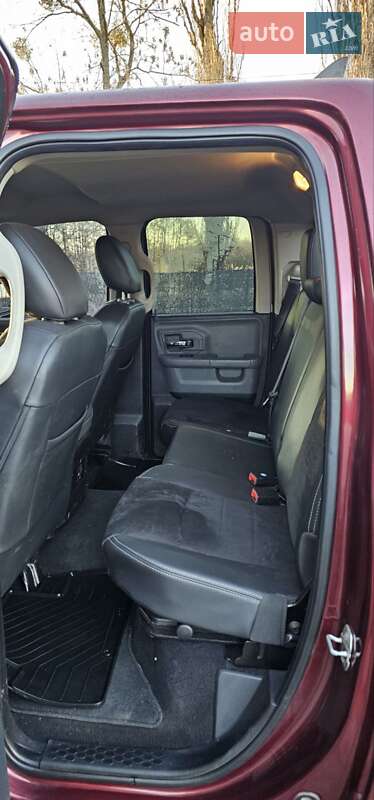 Пикап Dodge RAM 1500 2016 в Полтаве