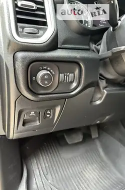 Dodge RAM 1500 2020