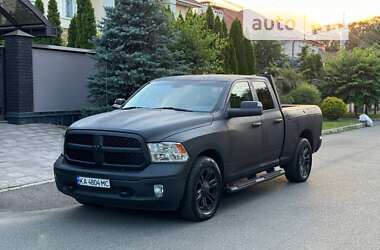 Dodge RAM 1500 2016