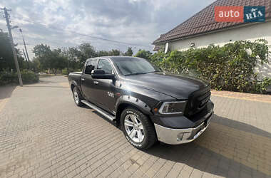 Dodge RAM 1500 2016