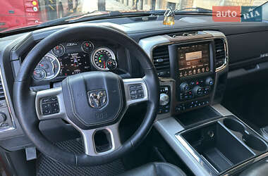 Пікап Dodge RAM 1500 2014 в Чернівцях