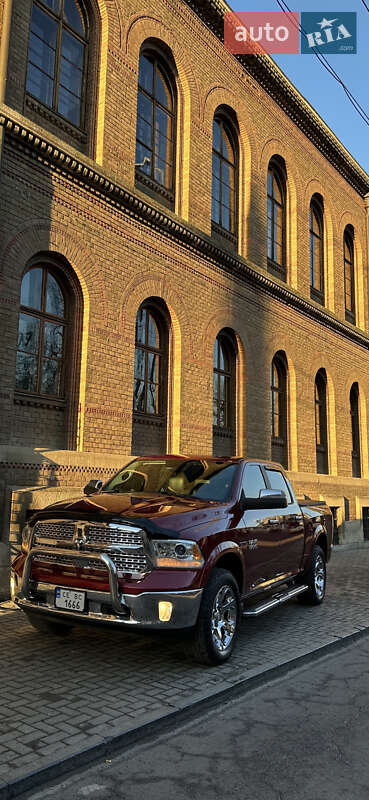 Пікап Dodge RAM 1500 2014 в Чернівцях