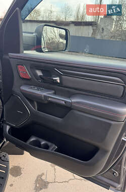 Пікап Dodge RAM 1500 2021 в 
