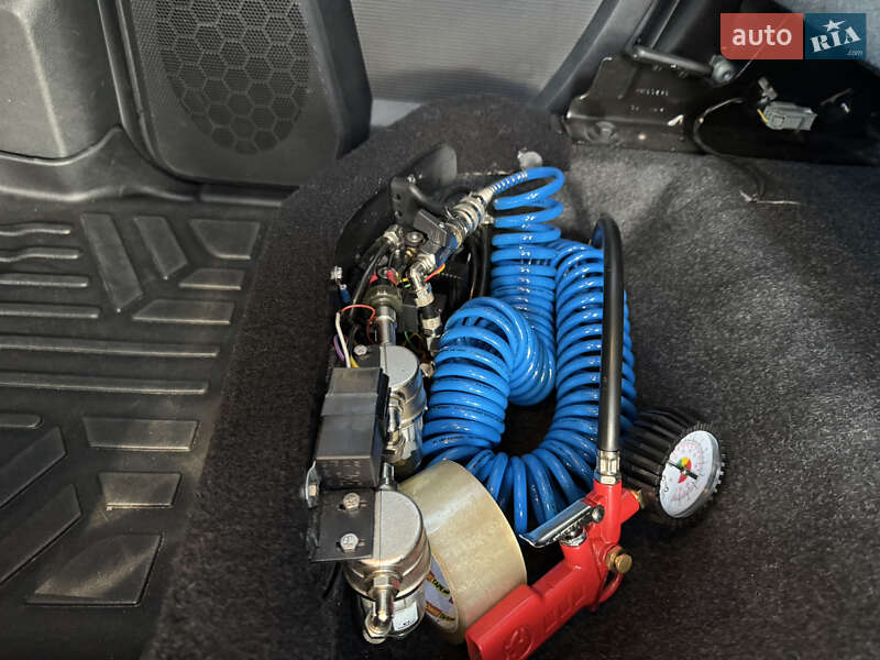 Пікап Dodge RAM 1500 2017 в Полтаві