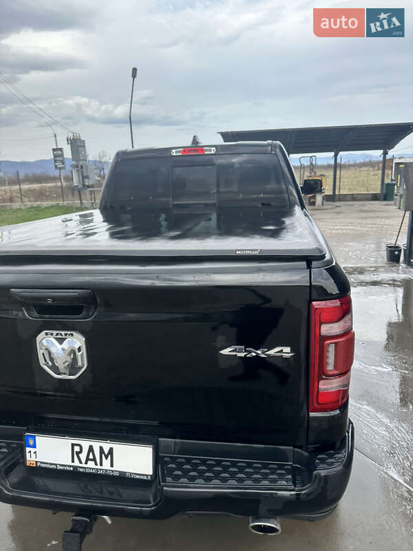 Пикап Dodge RAM 1500 2018 в Тячеве