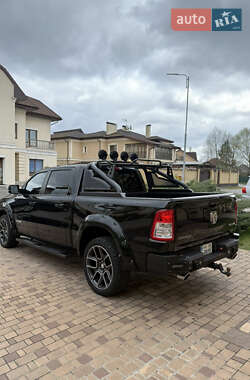 Пікап Dodge RAM 1500 2021 в 