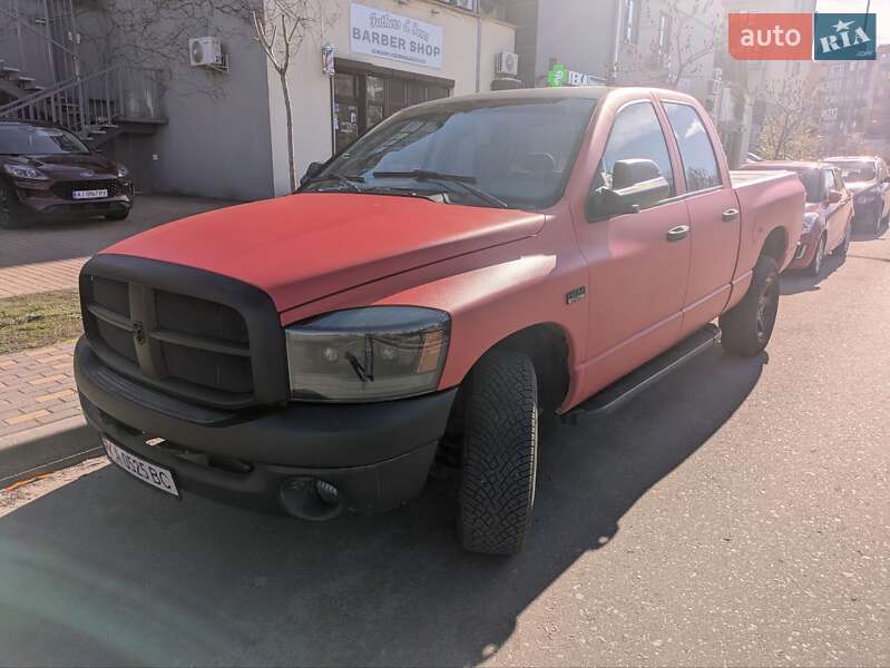Dodge RAM 1500 2005