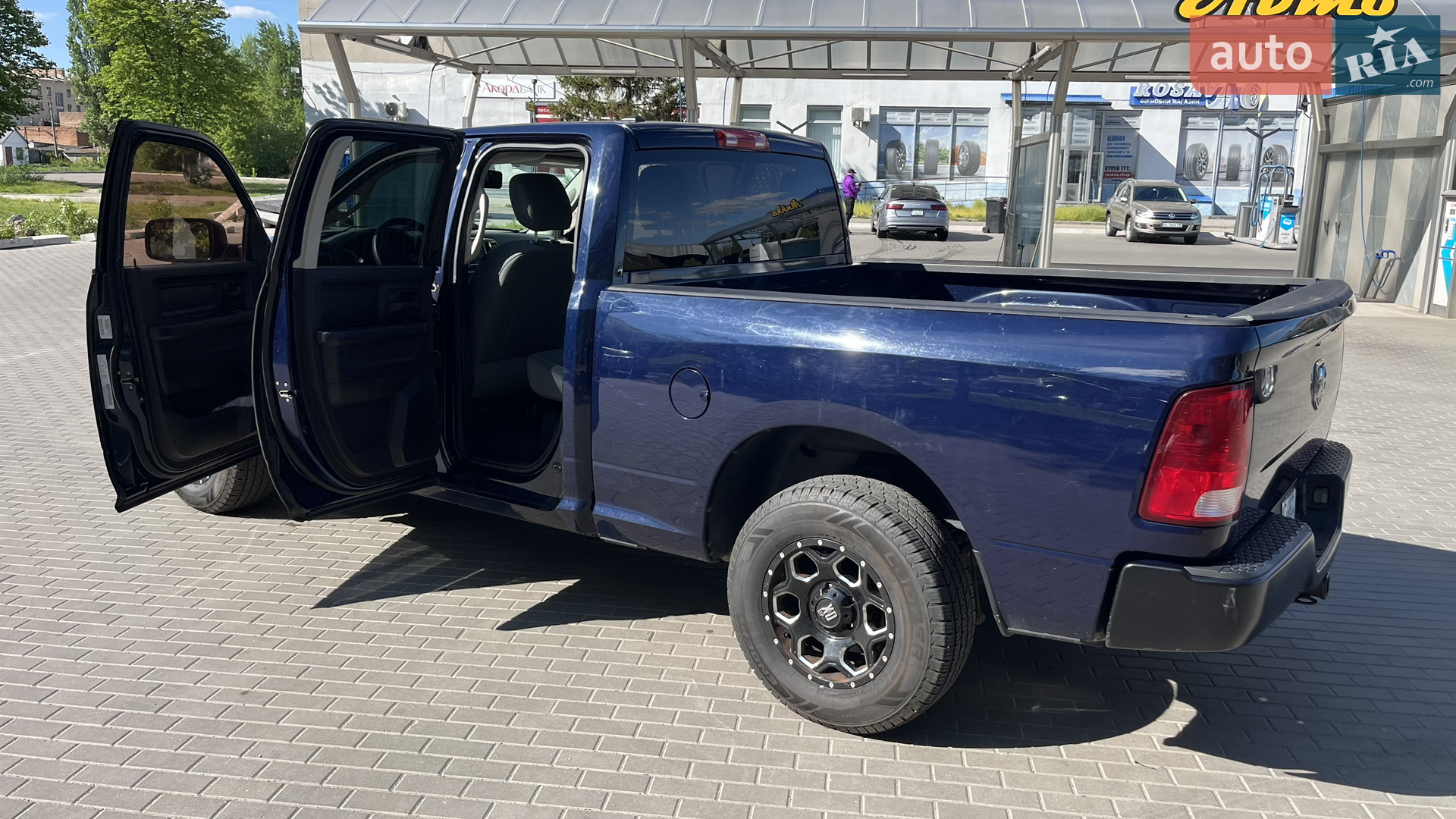 2016 Dodge RAM - мініатюра 16