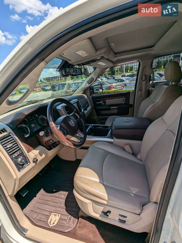 Пикап Dodge RAM 1500 2016 в Каменец-Подольском