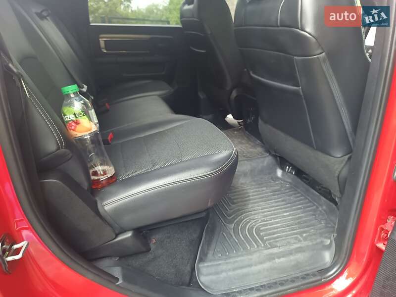 Пикап Dodge RAM 1500 2015 в Львове фото 35 Пикап Dodge RAM 1500 2015 в Львове