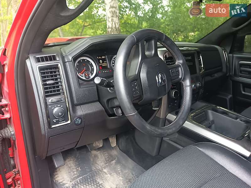 Пикап Dodge RAM 1500 2015 в Львове фото 44 Пикап Dodge RAM 1500 2015 в Львове