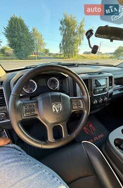 Пикап Dodge RAM 1500 2015 в 