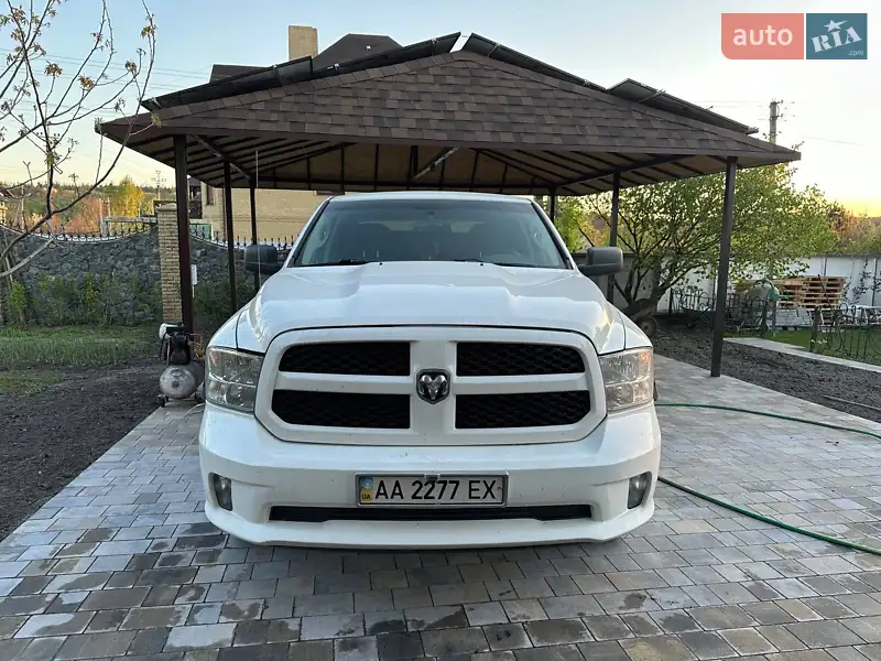 Dodge RAM 1500 2017