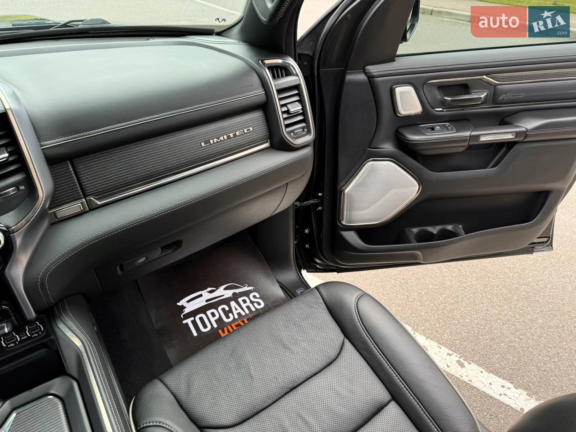 2019 Dodge RAM - мініатюра 42