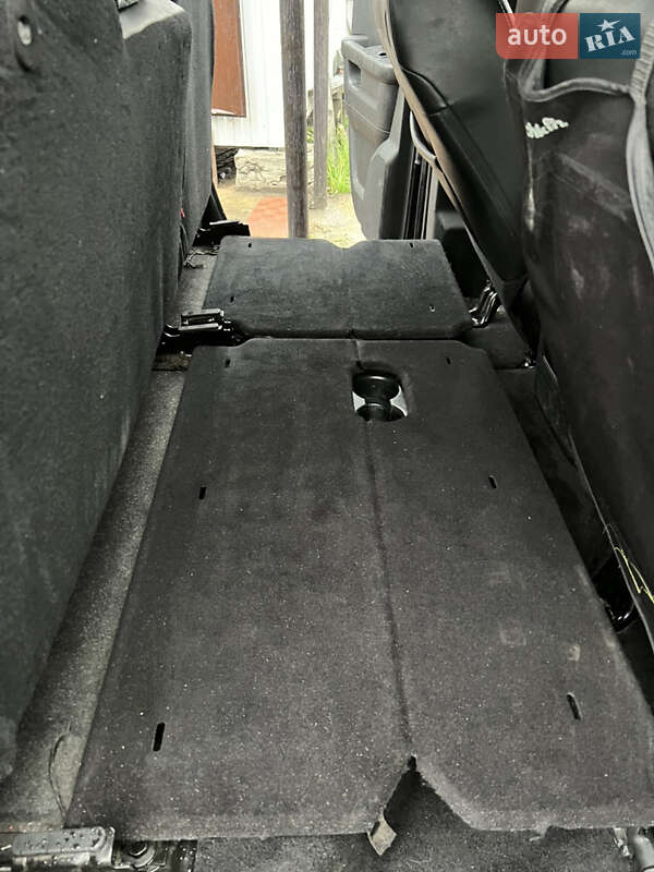 Пикап Dodge RAM 1500 2015 в Житомире