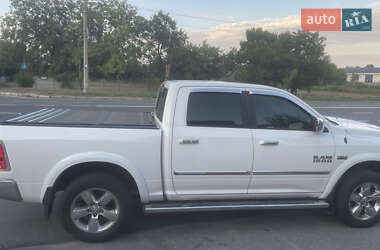 Пикап Dodge RAM 1500 2015 в 