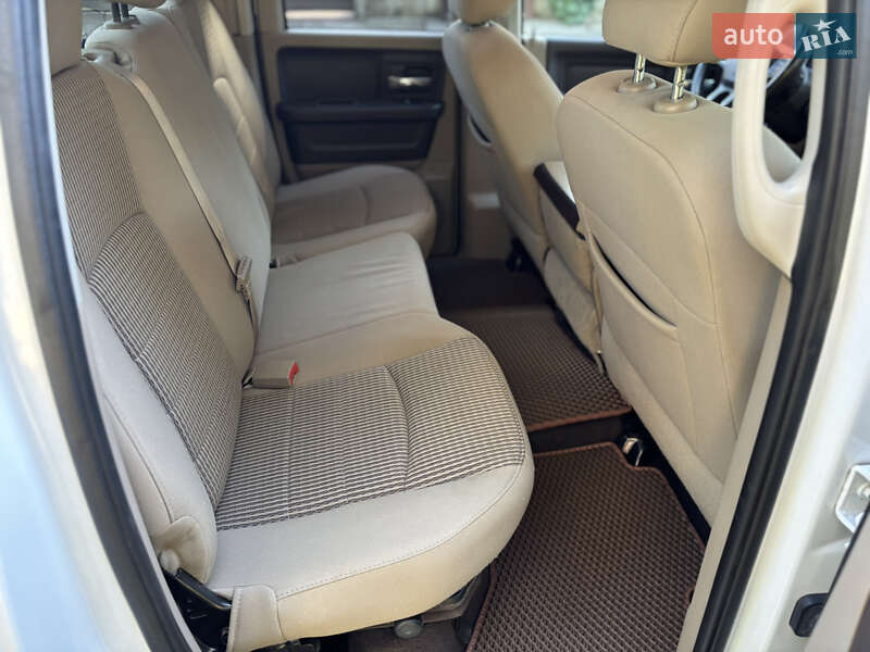 Пикап Dodge RAM 1500 2013 в Киеве