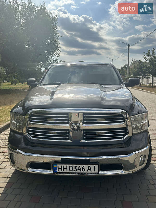 Пикап Dodge RAM 1500 2015 в Измаиле