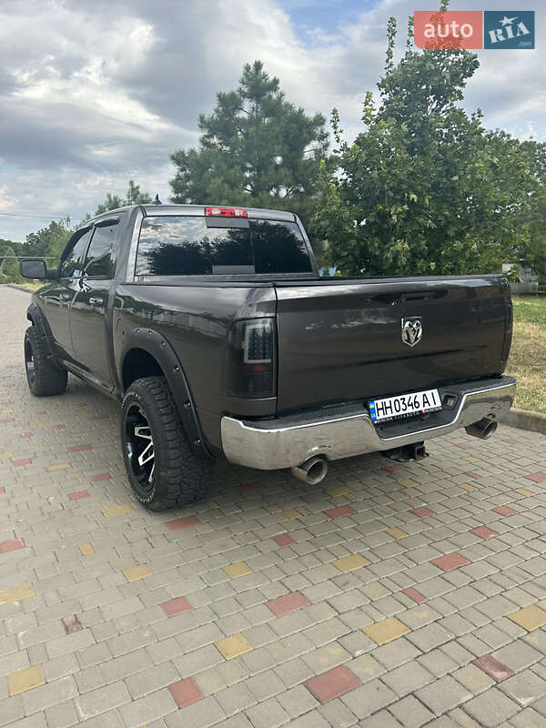 Пикап Dodge RAM 1500 2015 в Измаиле