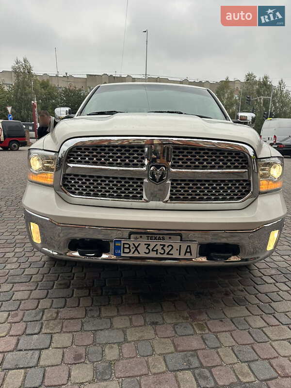 Пикап Dodge RAM 1500 2016 в 