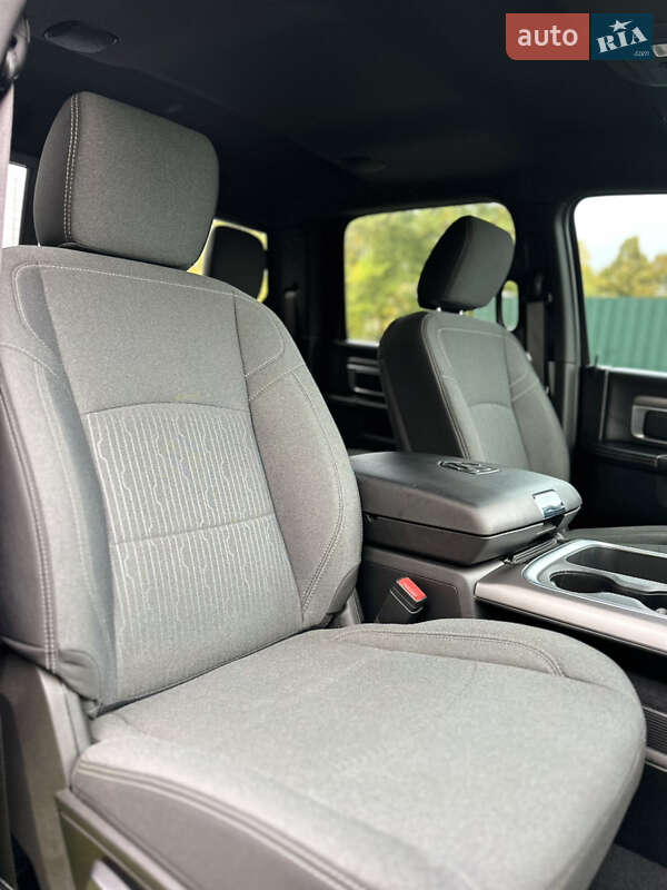 Пикап Dodge RAM 1500 2021 в Киеве