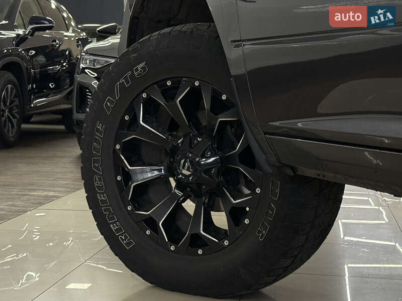 Пикап Dodge RAM 1500 2014 в Николаеве