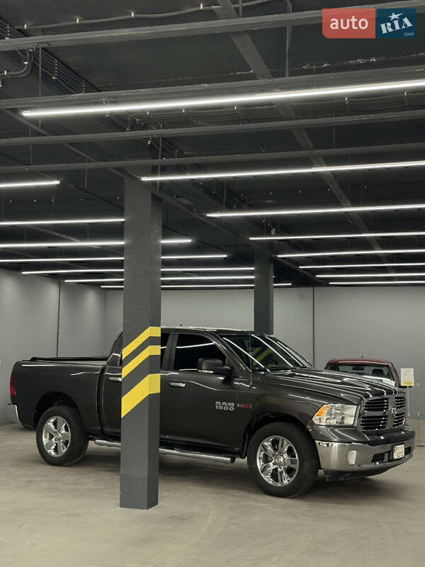Пикап Dodge RAM 1500 2015 в Кропивницком фото 4 Пикап Dodge RAM 1500 2015 в Кропивницком