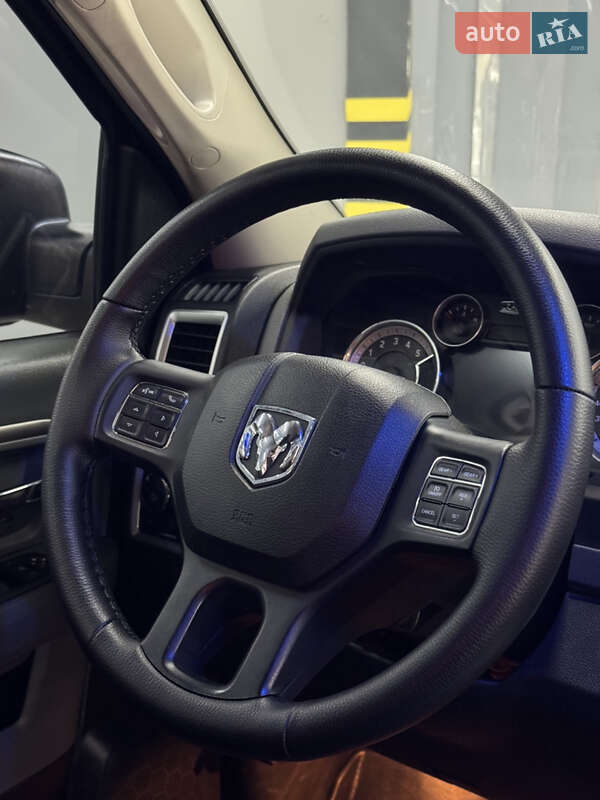 Пикап Dodge RAM 1500 2015 в Кропивницком фото 15 Пикап Dodge RAM 1500 2015 в Кропивницком