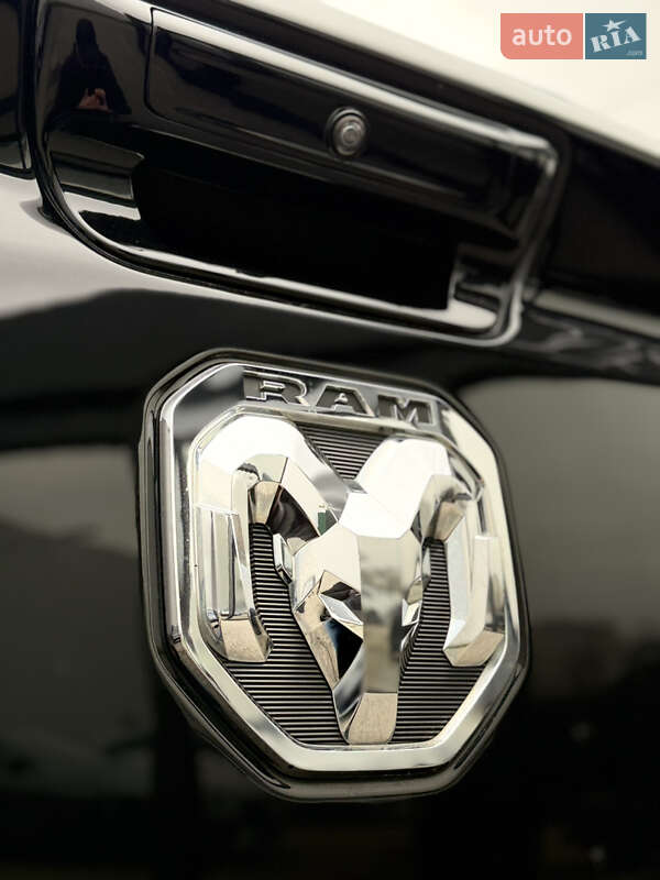 Пикап Dodge RAM 1500 2021 в Киеве