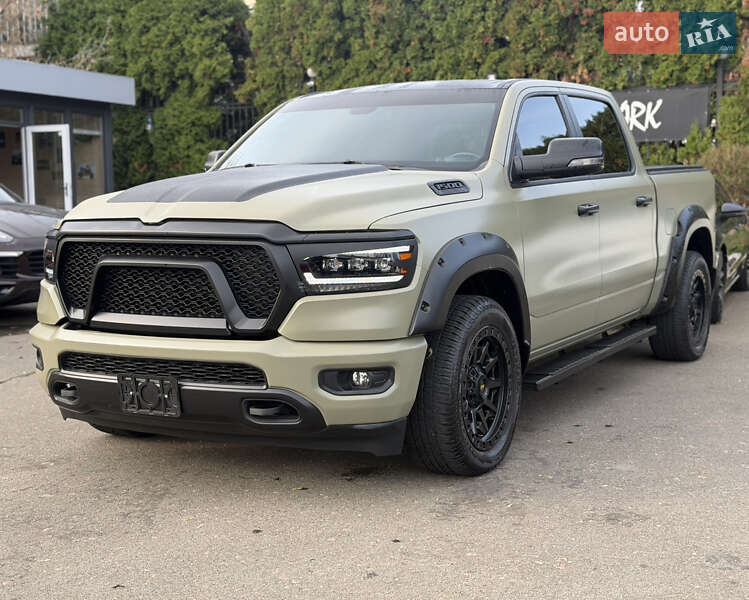 Dodge RAM 1500 2018