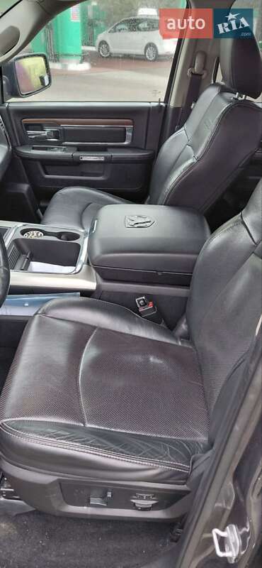 Пикап Dodge RAM 1500 2016 в Львове