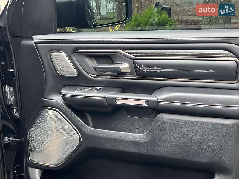 Пикап Dodge RAM 1500 2021 в Киеве фото 39 Пикап Dodge RAM 1500 2021 в Киеве