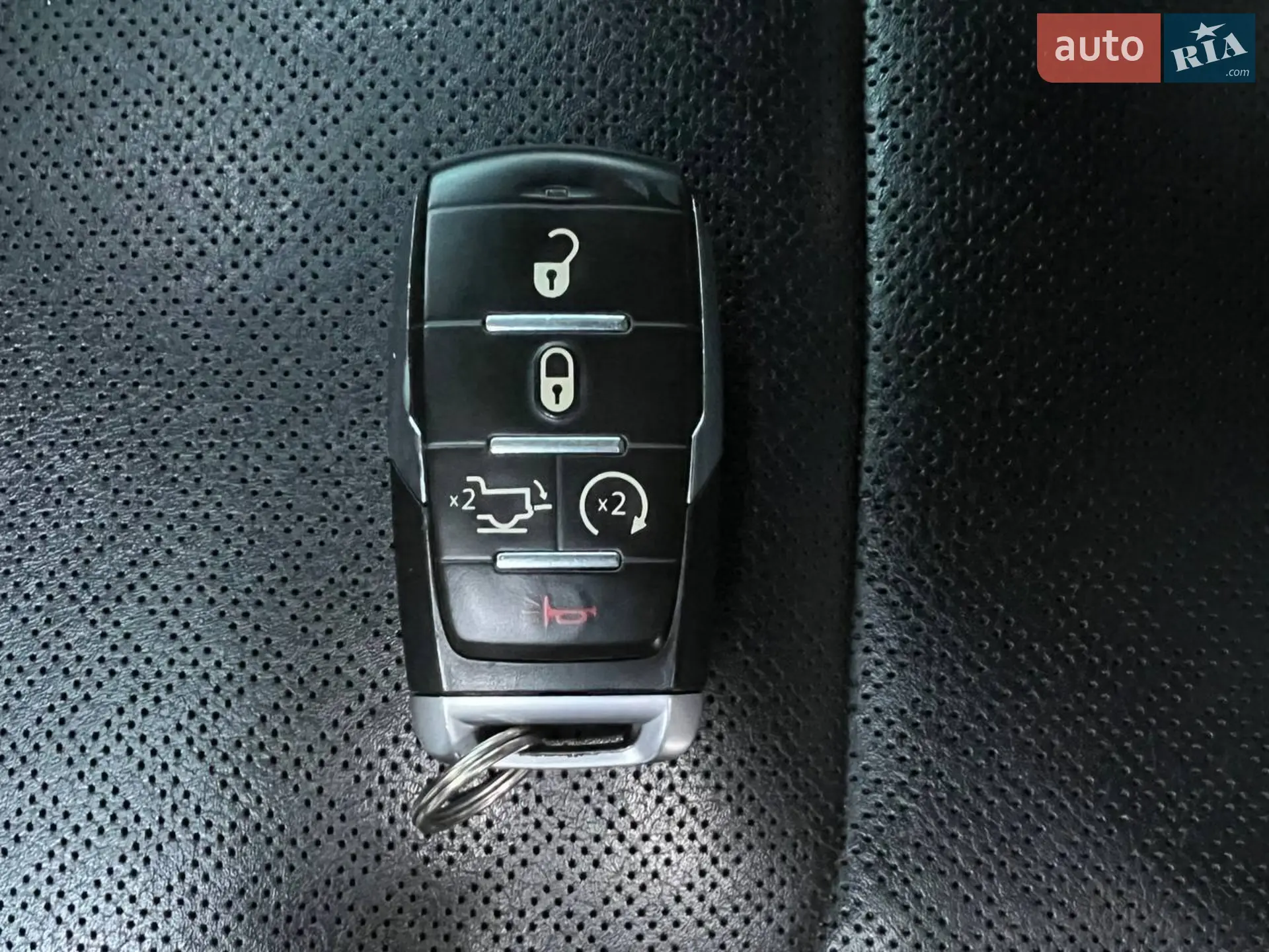 2020 Dodge RAM - мініатюра 34