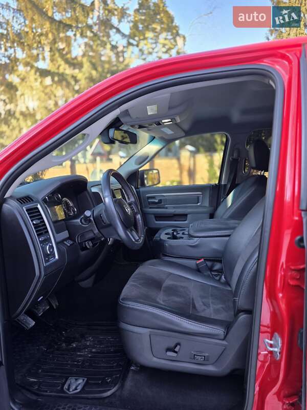 Пикап Dodge RAM 1500 2014 в Львове