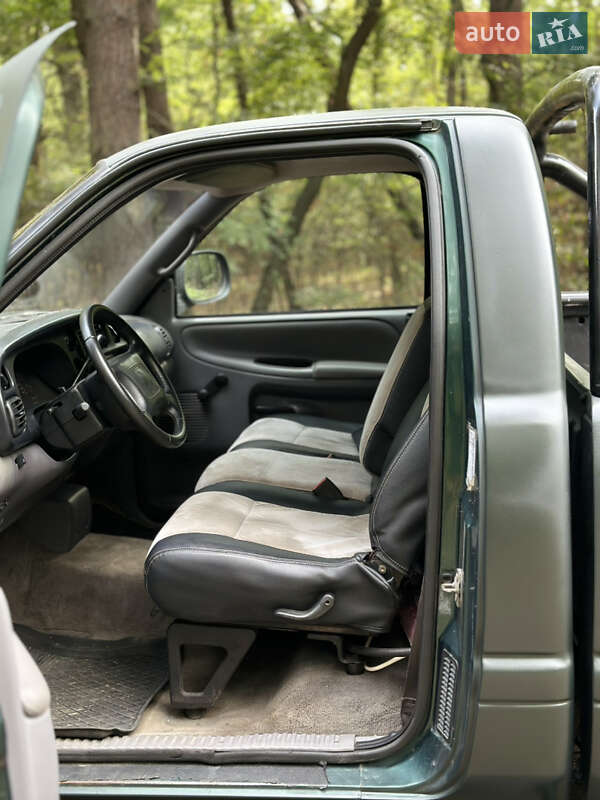 Пікап Dodge RAM 1500 2000 в Києві