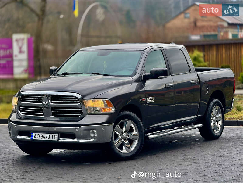 Пикап Dodge RAM 1500 2016 в Межгорье