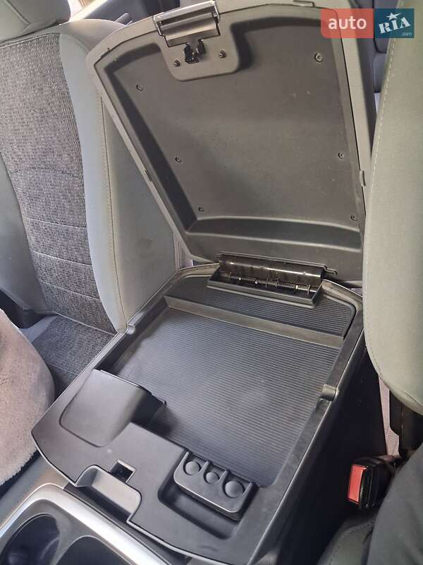 Пікап Dodge RAM 1500 2018 в Кропивницькому