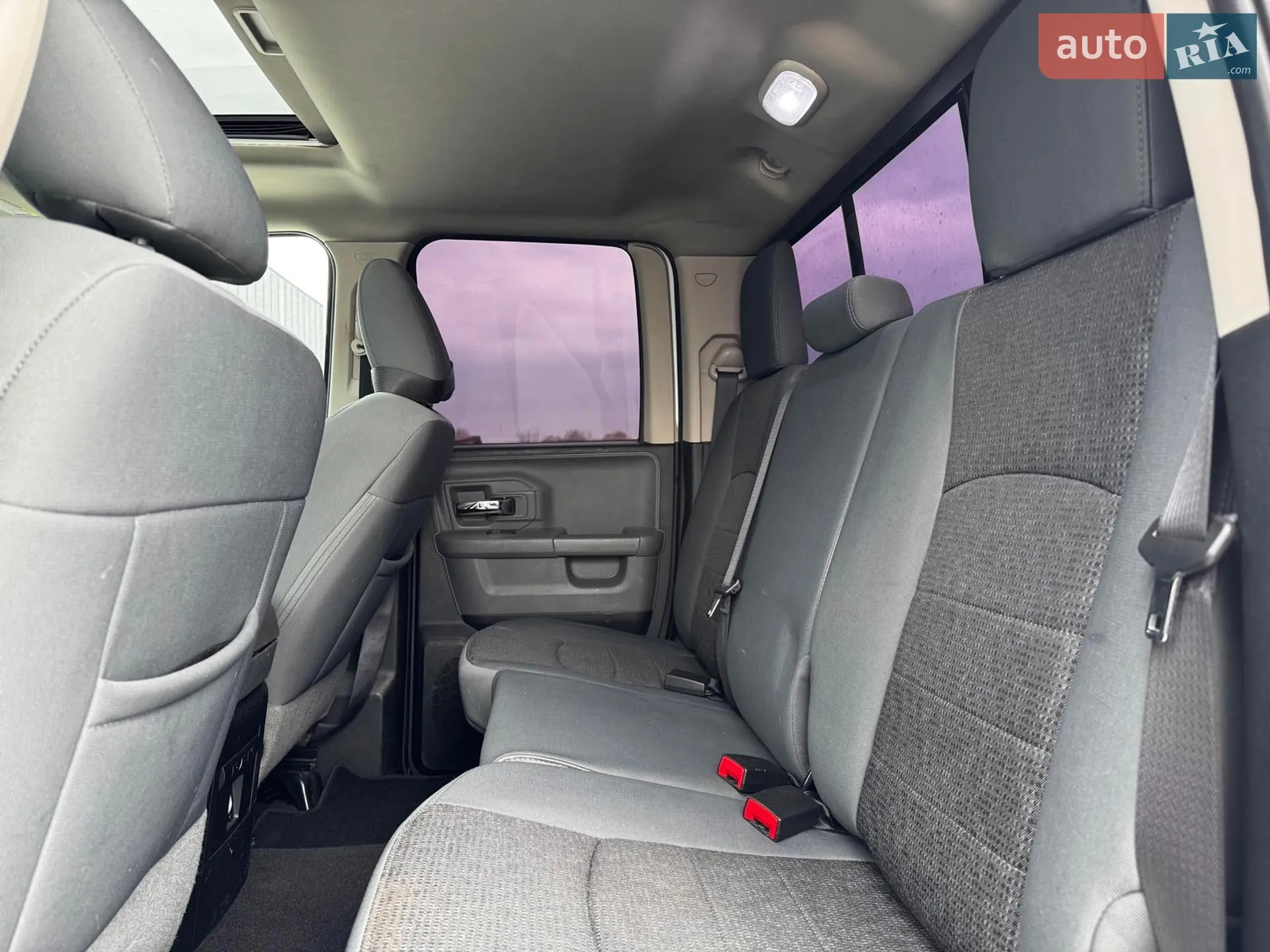 2015 Dodge RAM - мініатюра 23