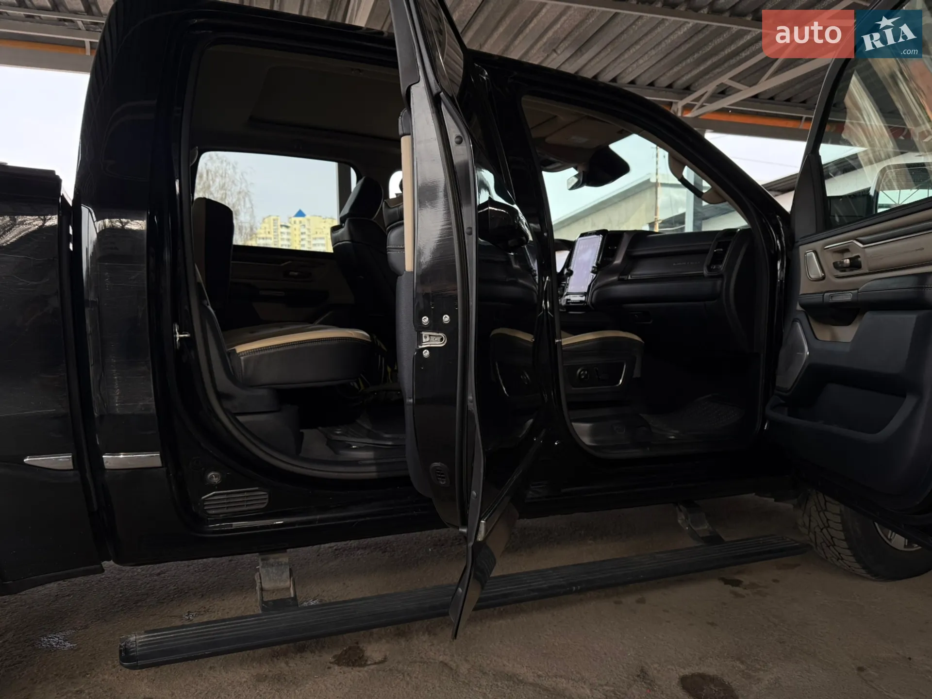 2019 Dodge RAM - мініатюра 17