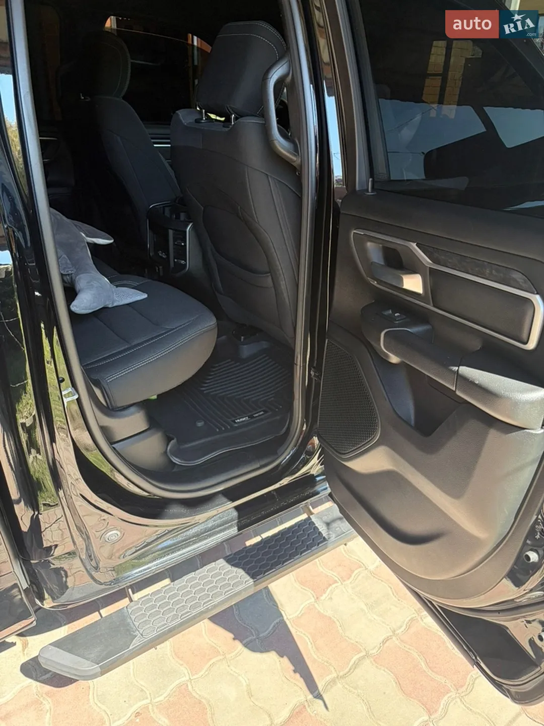 2020 Dodge RAM - мініатюра 16