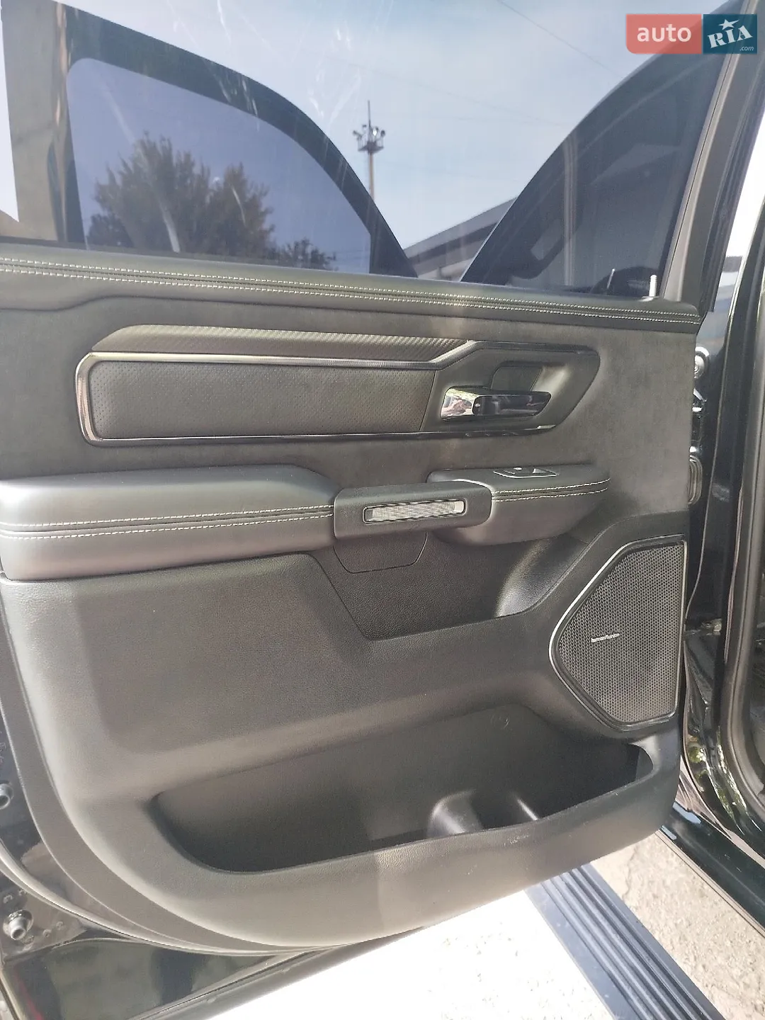2021 RAM 1500 - мініатюра 34