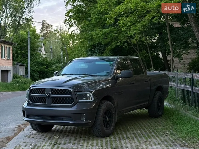 Dodge RAM 1500 2017