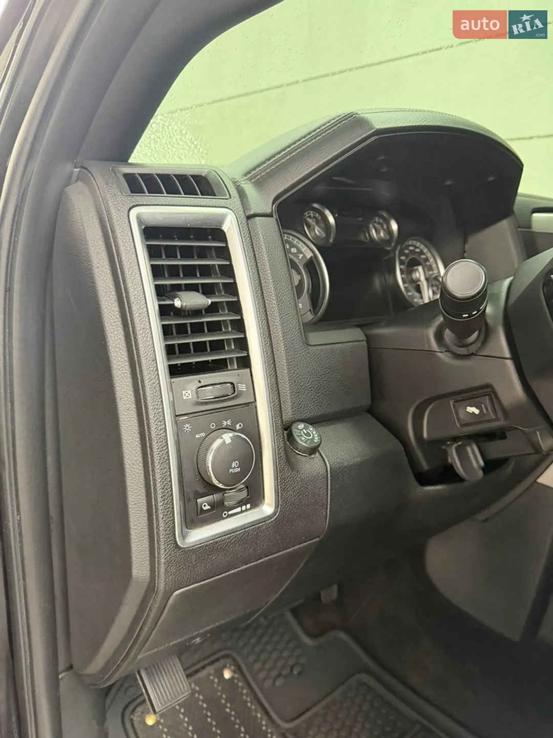 2017 Dodge RAM - мініатюра 13