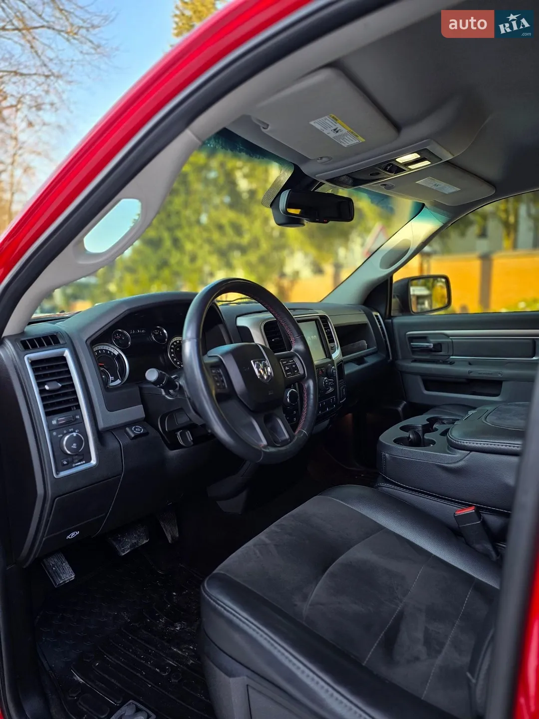 2014 Dodge RAM - мініатюра 21