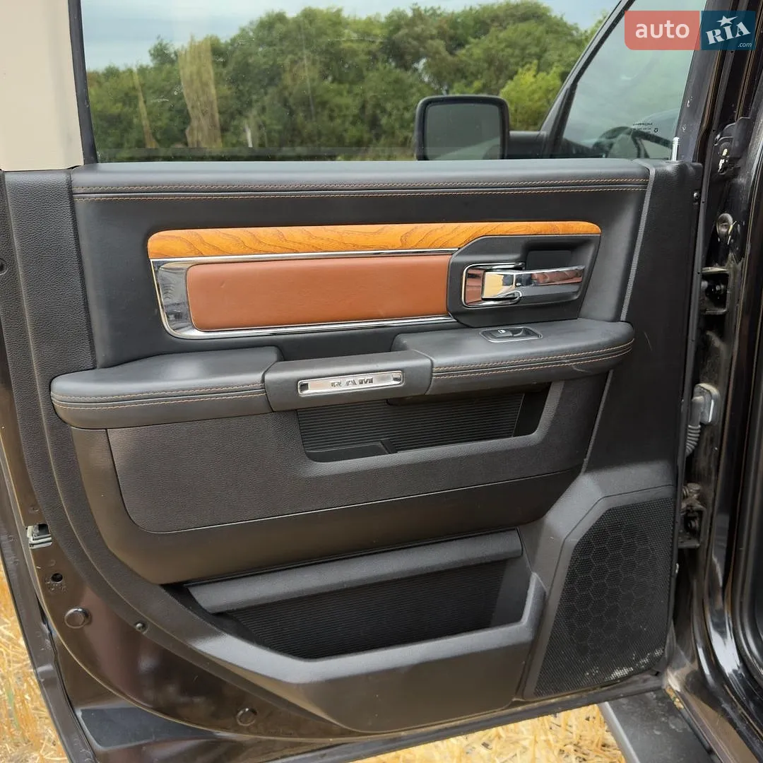 2018 Dodge RAM - мініатюра 21